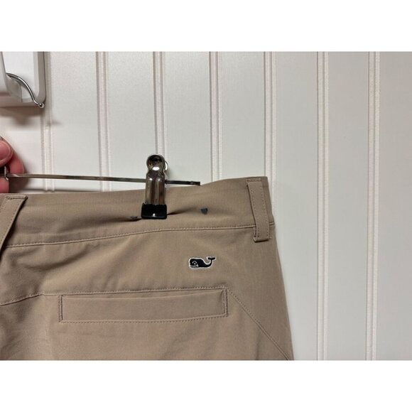 Vineyard Vines Beige Men Size 36 Fairway Short - Picture 3 of 5